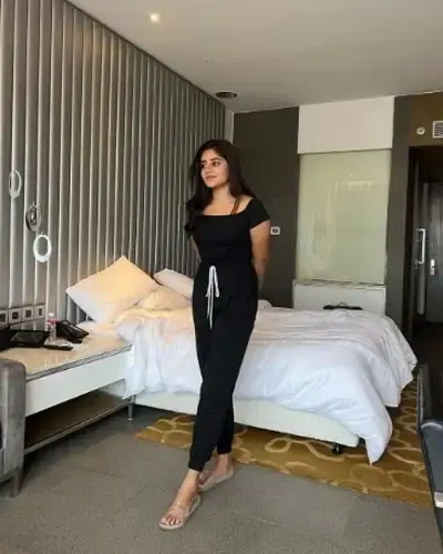 Call Girls Mehsana Cash On Delivery
